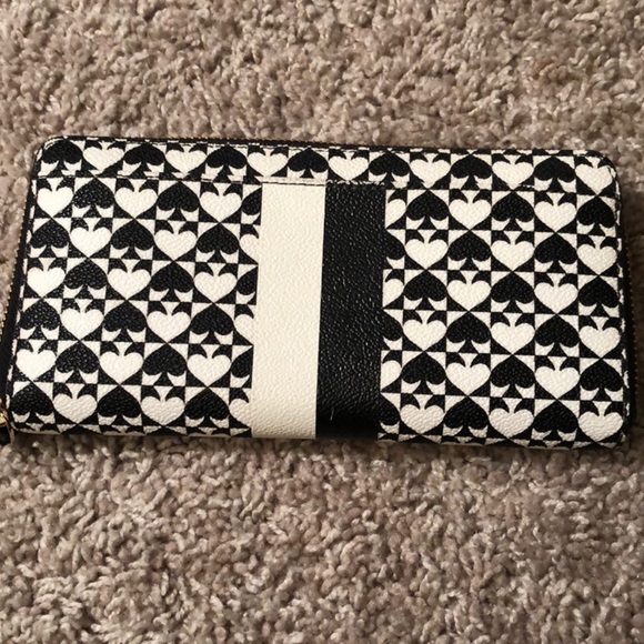 EUC Kate Spade Neda Wallet - Picture 2 of 7
